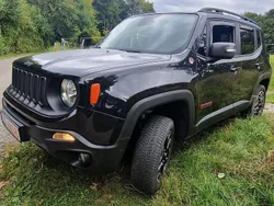 Schwarz Gebraucht 2016 Jeep Renegade Trailhawk SUV | 16.950 € (Fairer Preis)