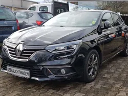 Sternenschwarz Gebraucht 2019 Renault Mégane IV Bose Edition Limousine | 13.990 € (Fairer Preis)