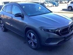 Lack mountaingrau Gebraucht 2023 Mercedes EQA250+ Night SUV | 36.880 €