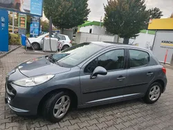 Grau Gebraucht 2009 Peugeot 207 Urban Move Kleinwagen | 3.200 € (Etwas zu teuer)