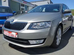 Beige Gebraucht 2015 Skoda Octavia Style Limousine | 9.980 € (Guter Preis)