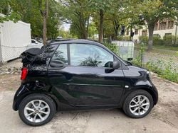 Nachtschwarz Gebraucht 2019 Smart ForTwo Cabrio Basis Cabrio | 13.780 € (Superpreis)