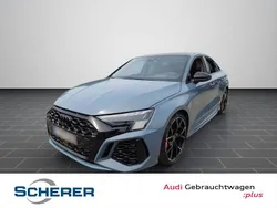 Grau (metallic) Gebraucht 2022 Audi RS3 Comfort Kleinwagen | 54.400 € (Teuer)