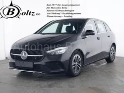 Nachtschwarz Gebraucht 2023 Mercedes B200 Progressive Van / Kleinbus | 29.900 € (Fairer Preis)