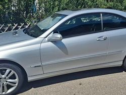Silber Gebraucht 2006 Mercedes CLK200 Avantgarde Coupé | 5.000 € (Guter Preis)