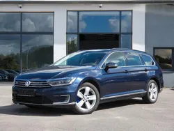 Blau Gebraucht 2017 VW Passat GTE Kombi | 9.590 € (Guter Preis)