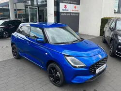 Blau Neu 2025 Suzuki Swift Club Limousine | 25.700 €