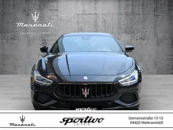Schwarz Neu 2024 Maserati Ghibli Coupé | 125.333 €