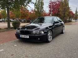 Schwarz Gebraucht 2002 BMW 520 Lifestyle Limousine | 4.700 € (Teuer)