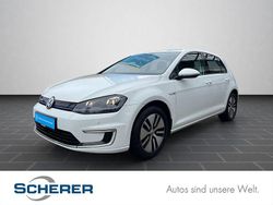Pure white Gebraucht 2016 VW Golf Comfortline Limousine | 11.990 €