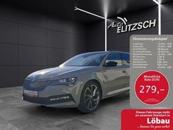 Steelgrau Gebraucht 2023 Skoda Superb SportLine Kombi | 36.950 € (Etwas zu teuer)
