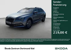 Grau Gebraucht 2021 Skoda Superb Kombi | 23.209 € (Superpreis)