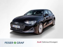 Brilliantschwarz Gebraucht 2024 Audi A3 Ambiente Limousine | 31.990 € (Fairer Preis)