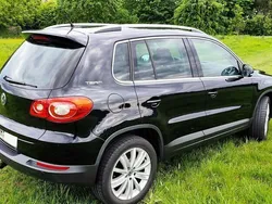 Schwarz Gebraucht 2012 VW Tiguan Trendline SUV | 11.900 € (Fairer Preis)