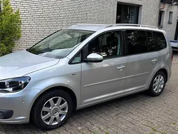 Silber Gebraucht 2014 VW Touran Cup Van / Kleinbus | 9.750 € (Fairer Preis)