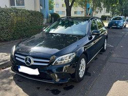Schwarz Gebraucht 2019 Mercedes C220 Kombi | 22.300 € (Fairer Preis)