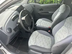 Silber Gebraucht 2009 Chevrolet Matiz Kleinwagen | 1.999 € (Fairer Preis)