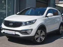 Weiß Gebraucht 2014 Kia Sportage Platinum Edition SUV | 12.770 € (Fairer Preis)