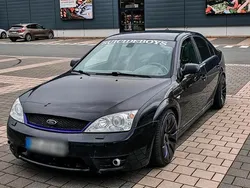 Schwarz Gebraucht 2001 Ford Mondeo ST Limousine | 2.450 € (Fairer Preis)