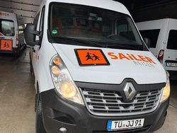 Weiß Gebraucht 2018 Renault Master Van / Kleinbus | 17.500 €