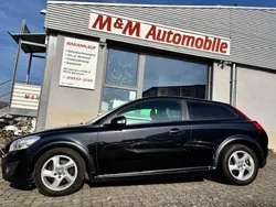 Schwarz Gebraucht 2013 Volvo C30 Momentum Kleinwagen | 6.400 € (Fairer Preis)