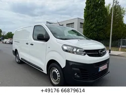 Weiß Gebraucht 2021 Opel Vivaro Edition Van | 14.999 € (Superpreis)