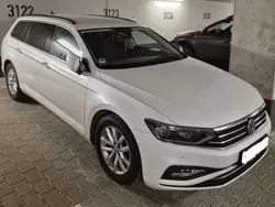 Weiß Gebraucht 2020 VW Passat Business Kombi | 21.700 € (Fairer Preis)