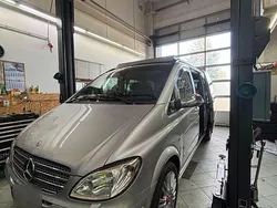 Silber Gebraucht 2009 Mercedes Viano Van / Kleinbus | 17.999 € (Teuer)