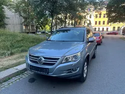 Grau Gebraucht 2010 VW Tiguan SUV | 7.950 € (Guter Preis)