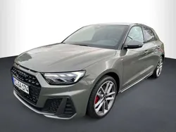 Chronosgrau metallic Gebraucht 2022 Audi A1 S-Line Kleinwagen | 33.899 € (Teuer)