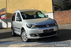 Silber Gebraucht 2013 VW Caddy Highline Van / Kleinbus | 11.990 € (Guter Preis)