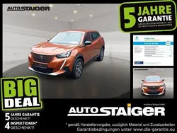 Lackierung orange fusion/typ a Gebraucht 2023 Peugeot e-2008 Active SUV | 16.898 € (Superpreis)