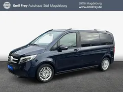 Cavansitblau metallic Gebraucht 2021 Mercedes V220 Edition Van / Kleinbus | 35.970 € (Superpreis)