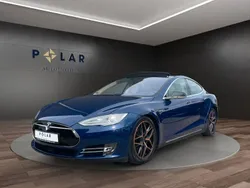 Blau Gebraucht 2015 Tesla Model S Limousine | 25.990 € (Teuer)