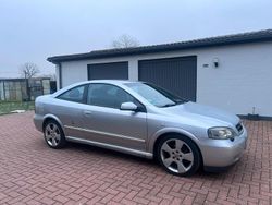 Silber Gebraucht 2001 Opel Astra Coupé | 3.500 € (Teuer)