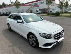Weiß Gebraucht 2019 Mercedes E220 Avantgarde Limousine | 9.700 €