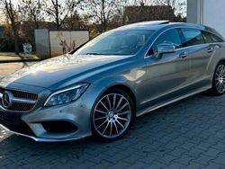 Silber Gebraucht 2018 Mercedes 190 AMG Limousine | 26.490 €