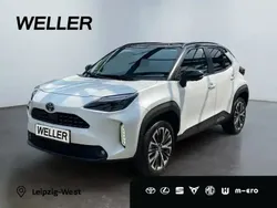 Weiss Gebraucht 2024 Toyota Yaris Cross Plus SUV | 29.990 € (Guter Preis)