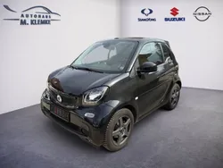 Schwarz Gebraucht 2017 Smart ForTwo Cabrio Basis Cabrio | 12.480 € (Etwas zu teuer)