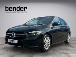 Kosmosschwarz Gebraucht 2019 Mercedes B180 Progressive Van / Kleinbus | 18.800 € (Fairer Preis)