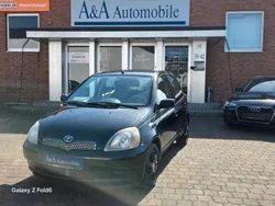 Schwarz Gebraucht 2003 Toyota Yaris Kleinwagen | 1.980 € (Fairer Preis)