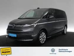 Grau / indiumgrau Gebraucht 2024 VW T7 Style Van | 59.500 € (Fairer Preis)