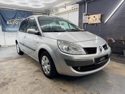 Grau Gebraucht 2006 Renault Scénic II Avantage Van / Kleinbus | 2.499 € (Fairer Preis)