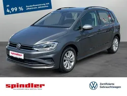 Grau Gebraucht 2018 VW Golf Sportsvan Comfortline Van / Kleinbus | 16.990 € (Fairer Preis)