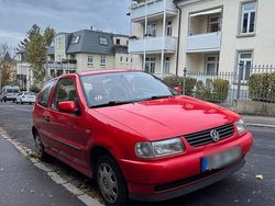 Rot Gebraucht 1995 VW Polo Kleinwagen | 950 €
