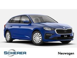 Blau Neu 2025 Skoda Scala Essence Kleinwagen | 26.440 € (Teuer)