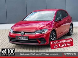 Rot Gebraucht 2024 VW Polo IQ Drive Limousine | 20.190 € (Guter Preis)