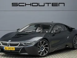 Grau Gebraucht 2015 BMW i8 Sport Line Coupé | 46.900 € (Superpreis)