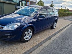 Blau Gebraucht 2008 Opel Astra Kombi | 2.900 € (Fairer Preis)