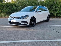 Weiß Gebraucht 2019 VW Golf Highline Limousine | 16.600 € (Fairer Preis)